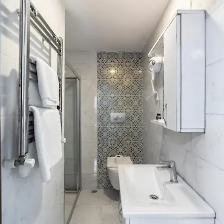 Cozy & Comfy Studio At Beyoglu - 5